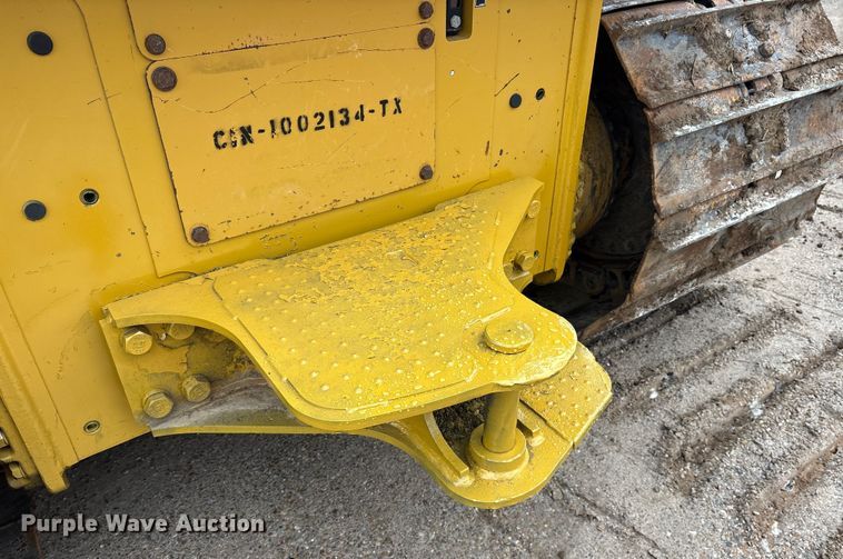 image for item ET7402 2016 Caterpillar D6K2 LGP dozer