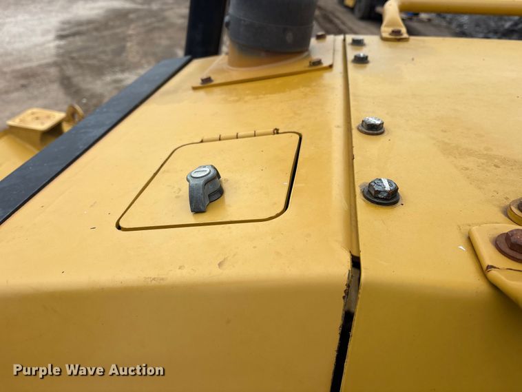 image for item ET7402 2016 Caterpillar D6K2 LGP dozer