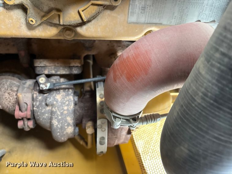 image for item ET7402 2016 Caterpillar D6K2 LGP dozer