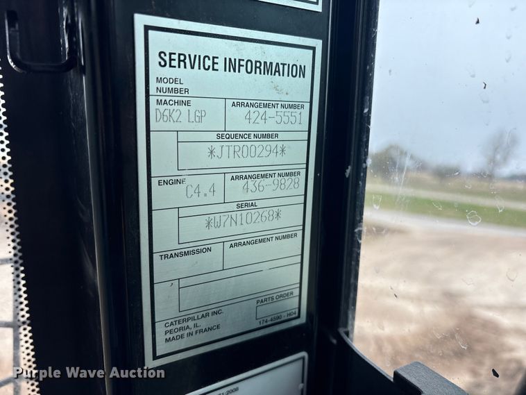 image for item ET7402 2016 Caterpillar D6K2 LGP dozer