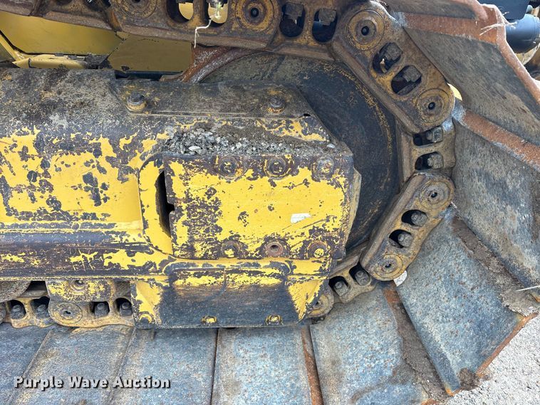 image for item ET7402 2016 Caterpillar D6K2 LGP dozer