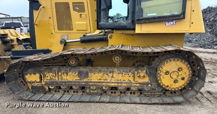image for item ET7402 2016 Caterpillar D6K2 LGP dozer