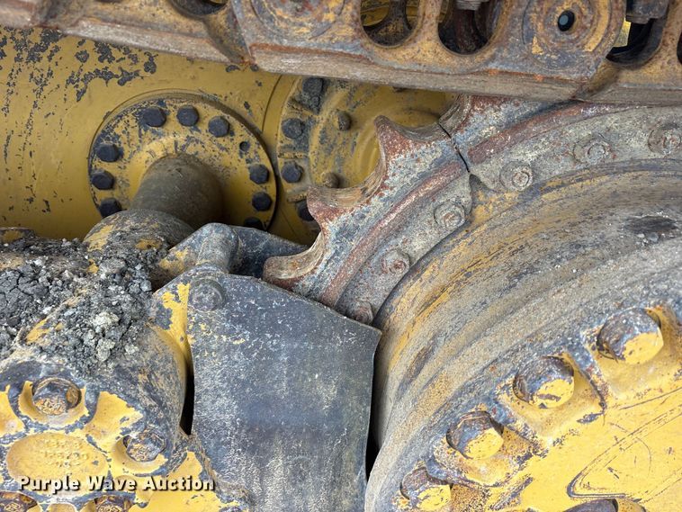 image for item ET7402 2016 Caterpillar D6K2 LGP dozer