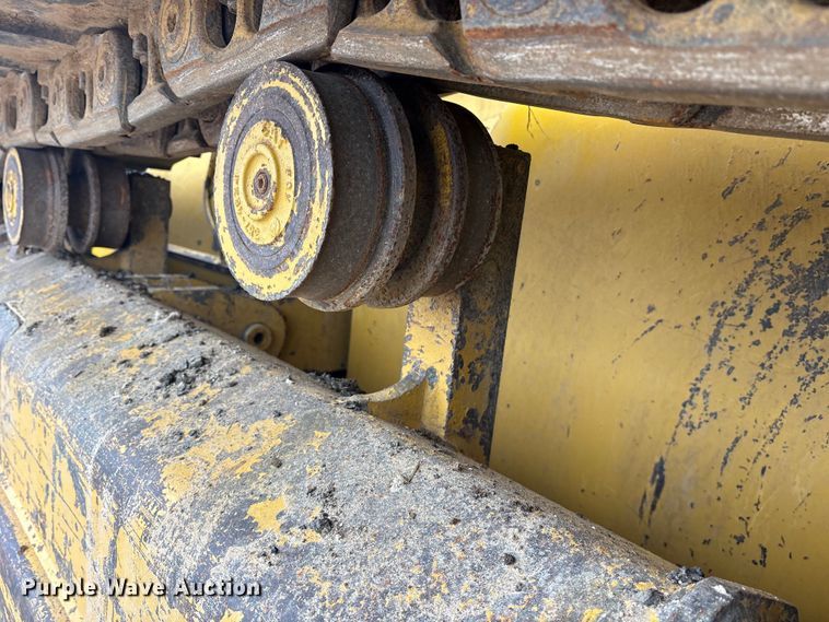 image for item ET7402 2016 Caterpillar D6K2 LGP dozer