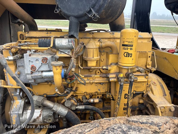 image for item ET7403 2001 Caterpillar CS-563D single drum vibratory roller