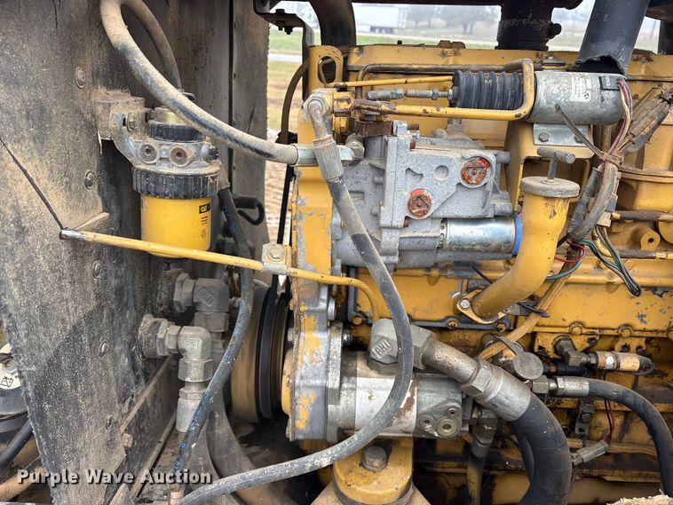 image for item ET7403 2001 Caterpillar CS-563D single drum vibratory roller