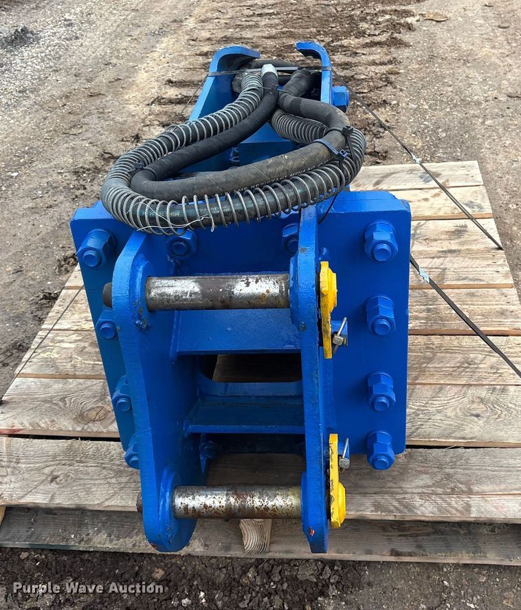 image for item ET7404 Okada OKB 304B breaker