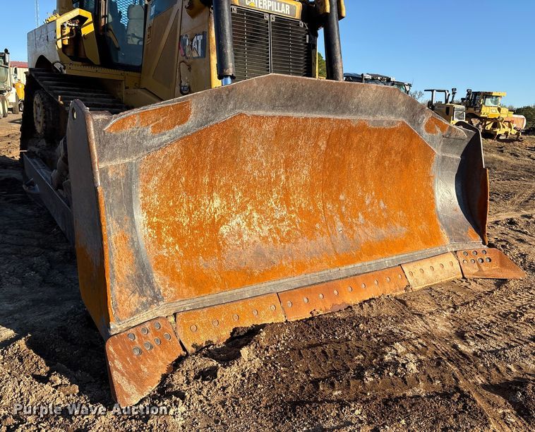 image for item ET7406 2010 Caterpillar D8T dozer