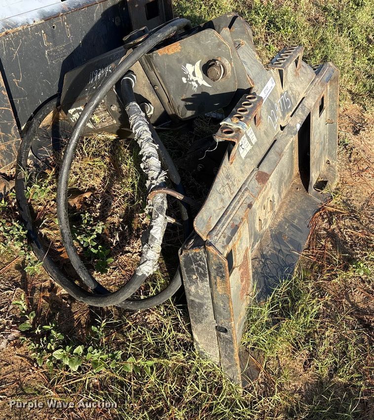 image for item ET7407 2019 Bobcat 30C skid steer auger bucket