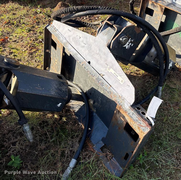 image for item ET7408 2020 Bobcat 30C skid steer auger bucket