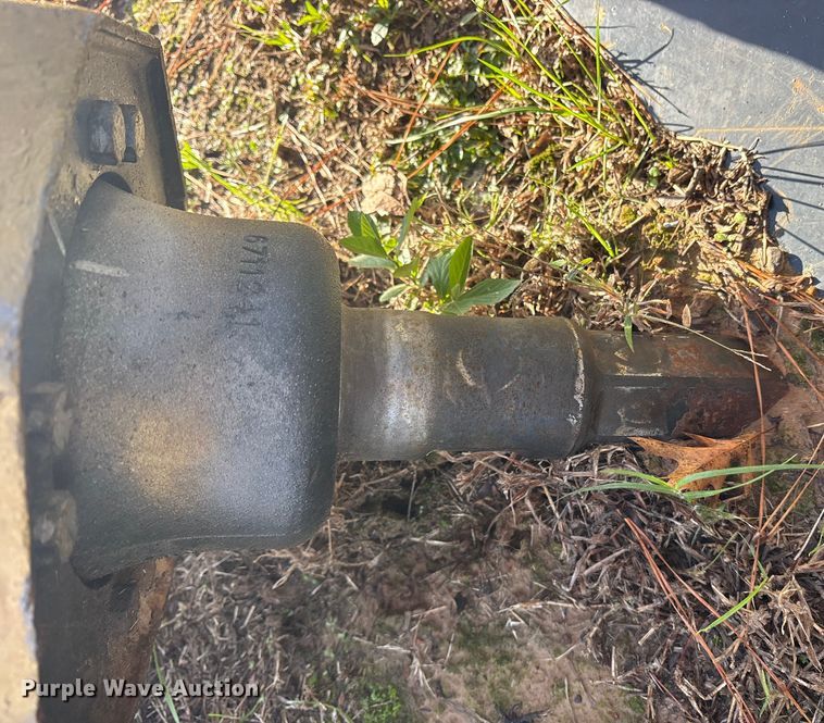 image for item ET7408 2020 Bobcat 30C skid steer auger bucket