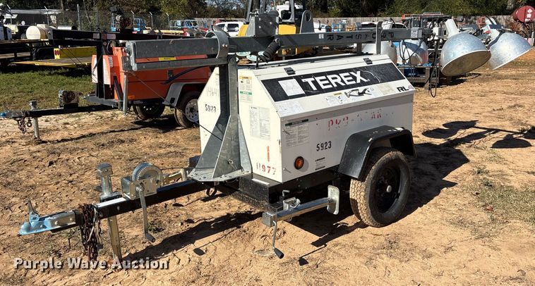 image for item ET7423 2014 Terex RL4 light plant