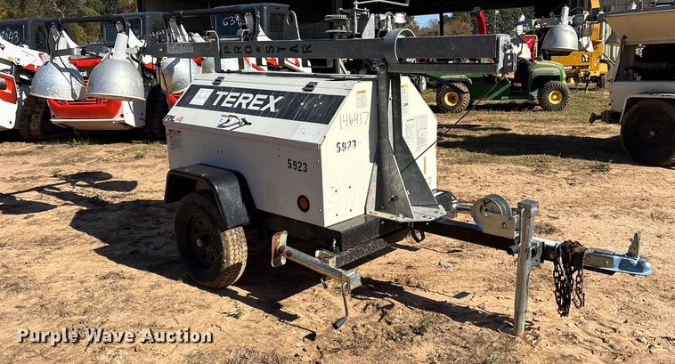 image for item ET7423 2014 Terex RL4 light plant