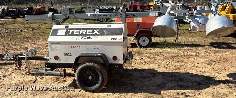 image for item ET7423 2014 Terex RL4 light plant