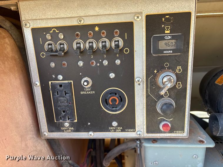 image for item ET7423 2014 Terex RL4 light plant