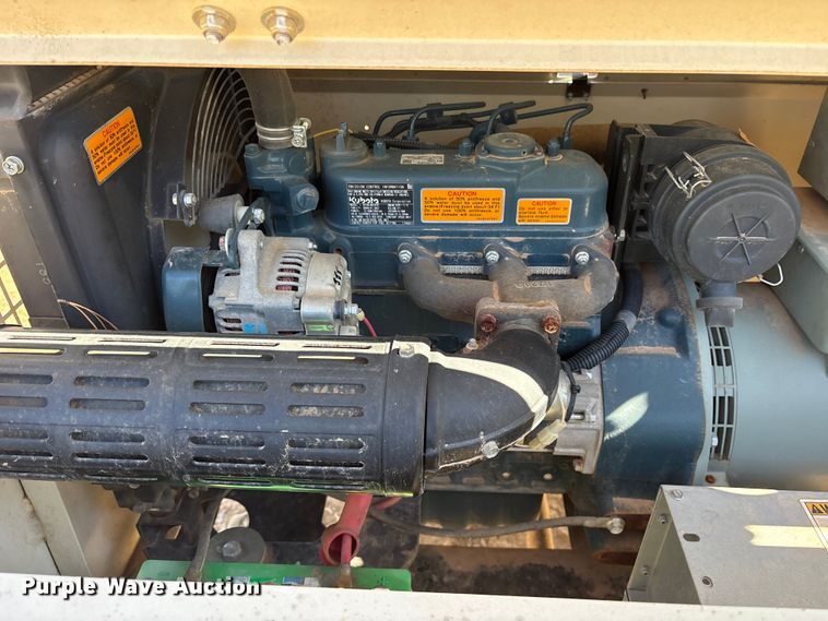 image for item ET7423 2014 Terex RL4 light plant