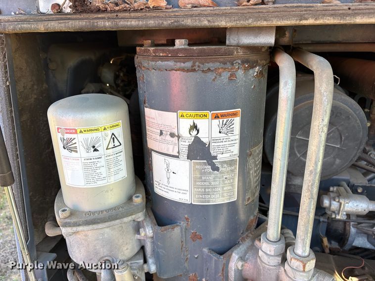 image for item ET7427 (2) Airman PDS185S air compressors