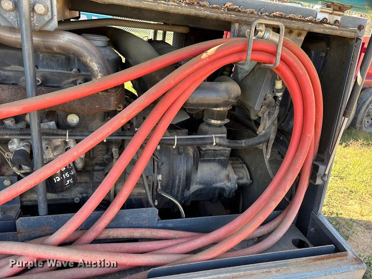 image for item ET7427 (2) Airman PDS185S air compressors