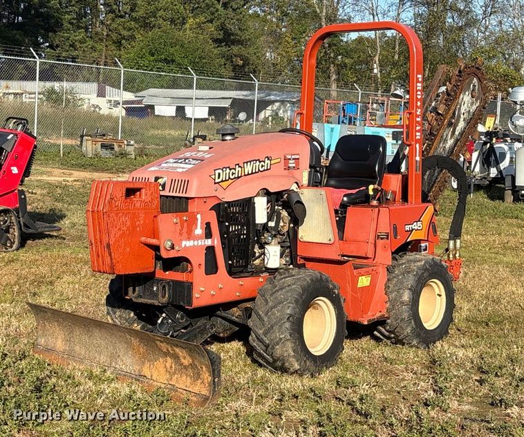 image for item ET7428 2015 Ditch Witch RT45 trencher