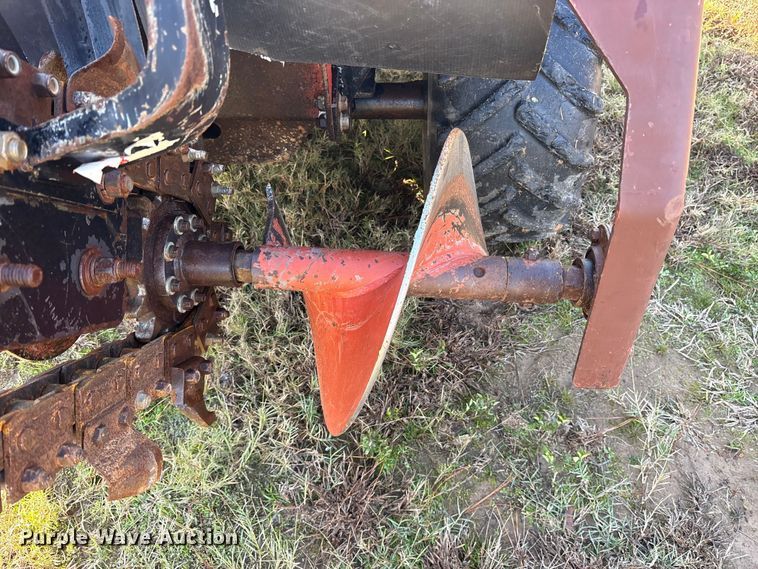 image for item ET7428 2015 Ditch Witch RT45 trencher