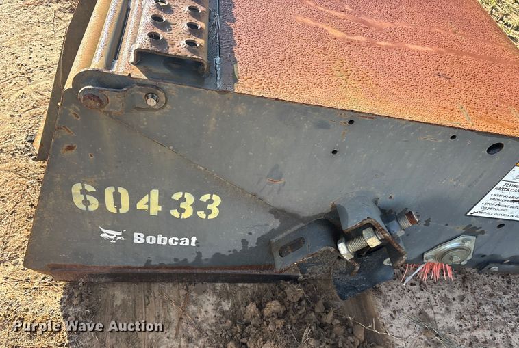 image for item ET7432 2017 Bobcat 72 Sweeper skid steer sweeper