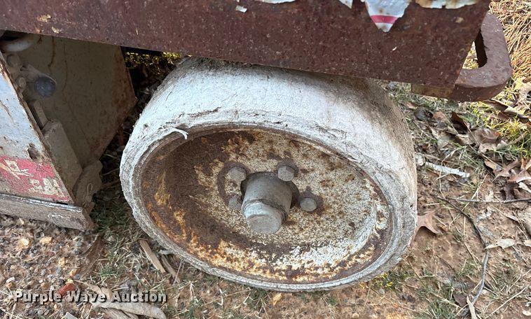 image for item ET7435 (2) Skyjack SJIII 3226 scissor lifts