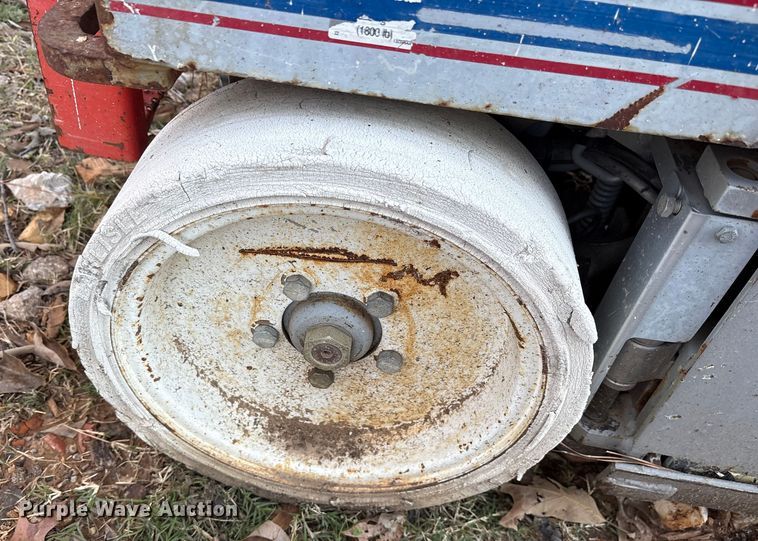 image for item ET7435 (2) Skyjack SJIII 3226 scissor lifts