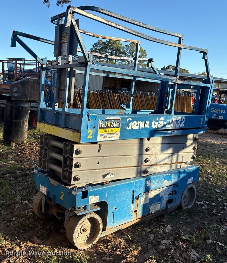 image for item ET7436 Genie GS-2632 scissor lift