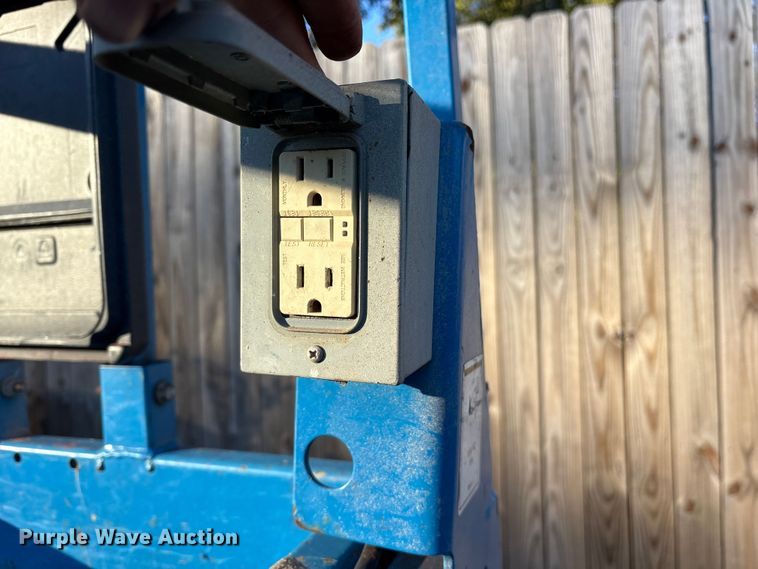 image for item ET7436 Genie GS-2632 scissor lift