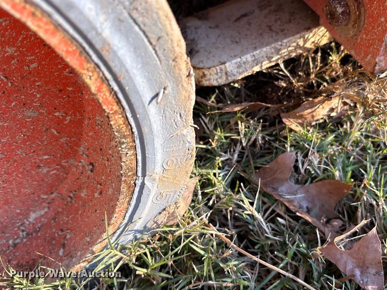 image for item ET7437 2010 Snorkel S3246 scissor lift