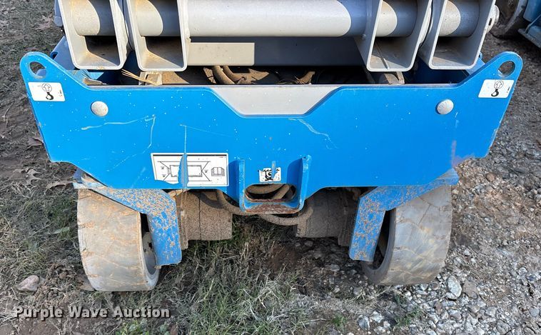 image for item ET7438 (4) Genie GS-2032 scissor lifts