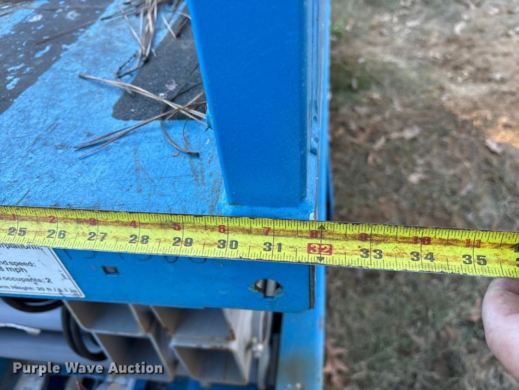 image for item ET7438 (4) Genie GS-2032 scissor lifts