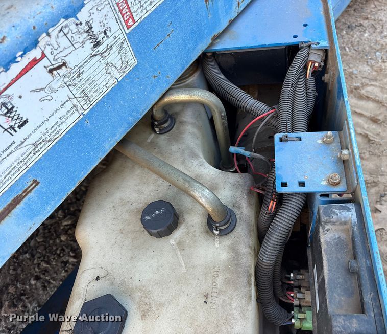 image for item ET7438 (4) Genie GS-2032 scissor lifts