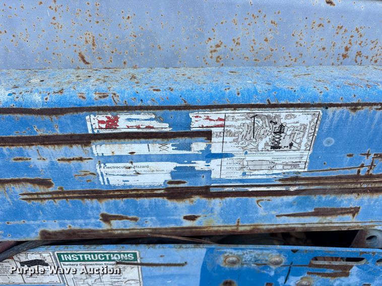 image for item ET7438 (4) Genie GS-2032 scissor lifts