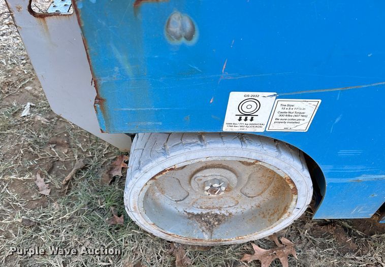 image for item ET7438 (4) Genie GS-2032 scissor lifts