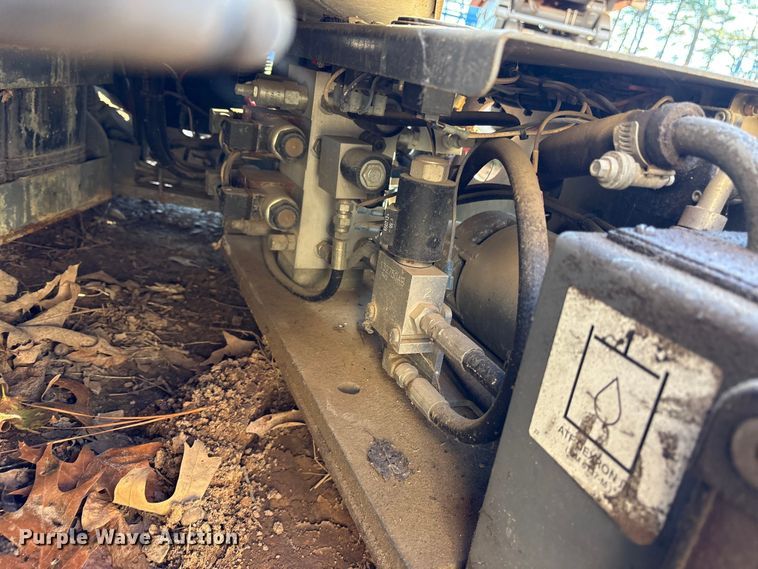 image for item ET7439 (3) Skyjack SJIII 3219 scissor lifts