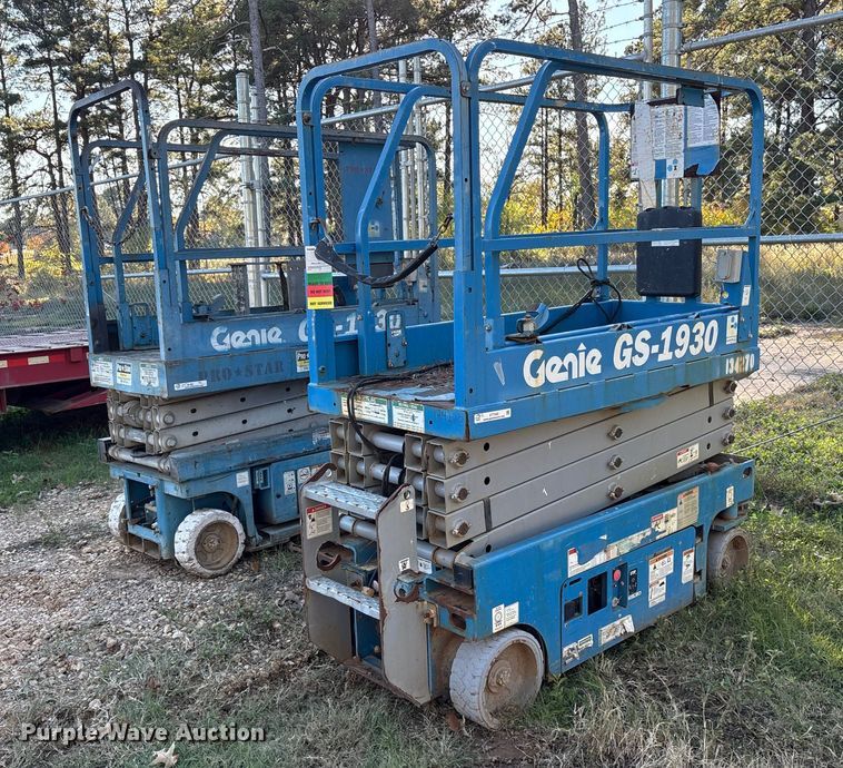 image for item ET7440 (2) Genie GS-1930 scissor lifts