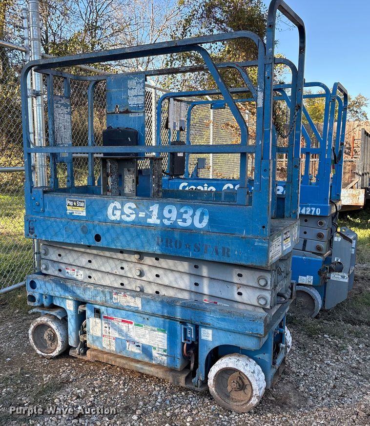 image for item ET7440 (2) Genie GS-1930 scissor lifts