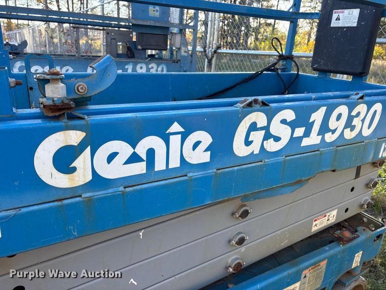 image for item ET7440 (2) Genie GS-1930 scissor lifts