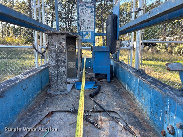 image for item ET7440 (2) Genie GS-1930 scissor lifts