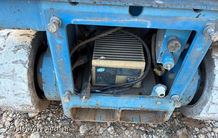 image for item ET7440 (2) Genie GS-1930 scissor lifts