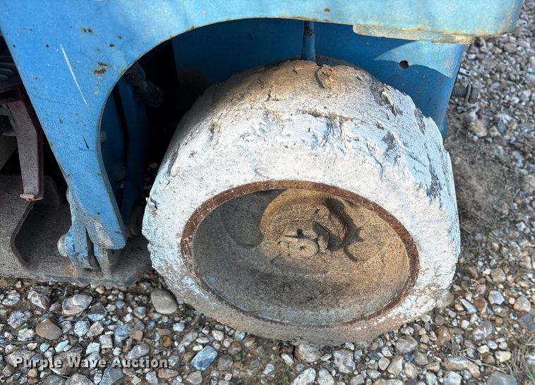 image for item ET7440 (2) Genie GS-1930 scissor lifts