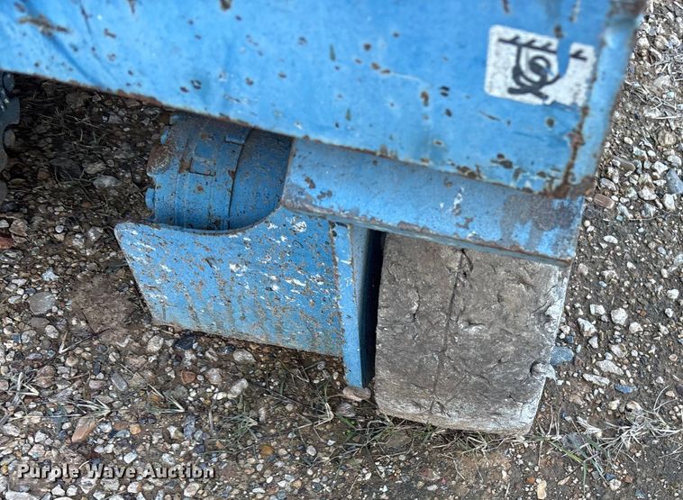 image for item ET7440 (2) Genie GS-1930 scissor lifts