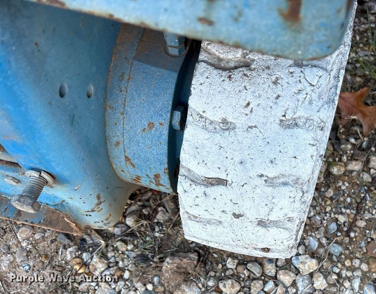 image for item ET7440 (2) Genie GS-1930 scissor lifts