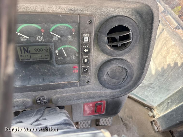 image for item ET7442 2006 John Deere 544J wheel loader