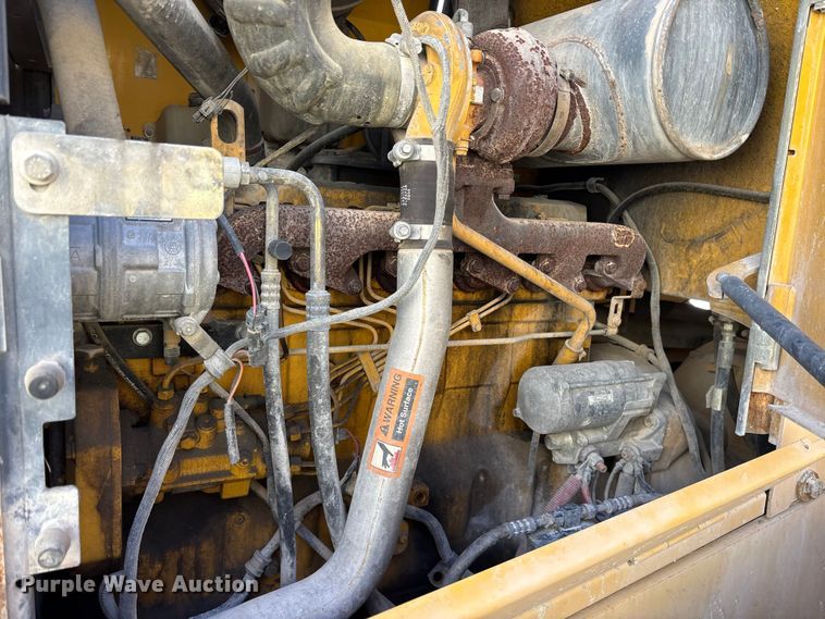 image for item ET7442 2006 John Deere 544J wheel loader