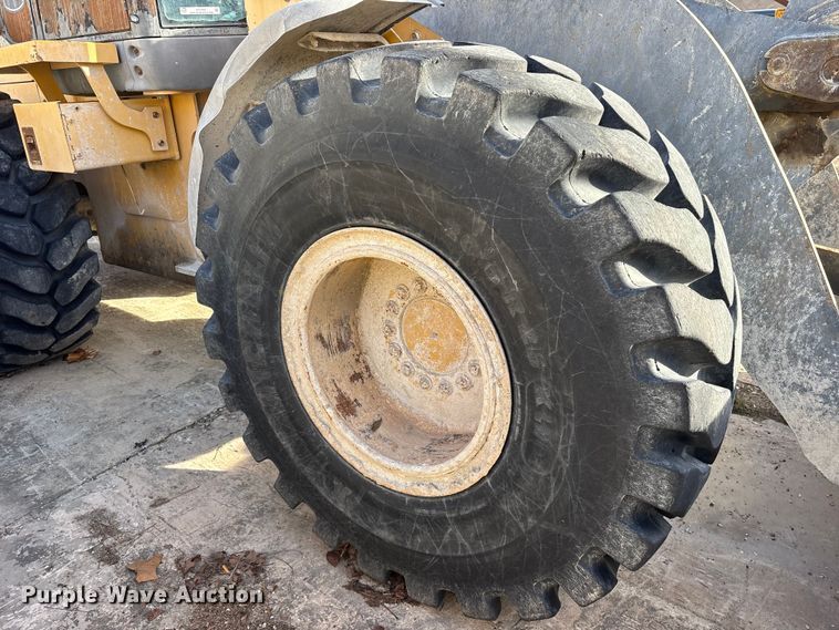 image for item ET7442 2006 John Deere 544J wheel loader