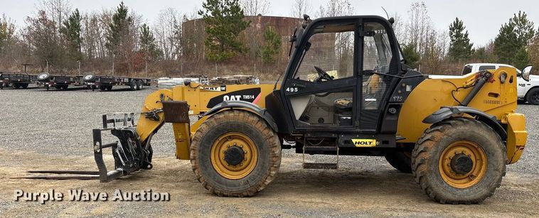 image for item ET7443 2011 Caterpillar TH514 telehandler
