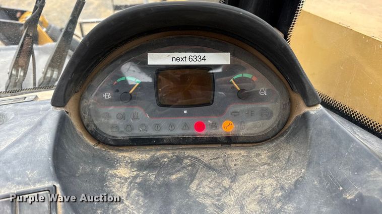 image for item ET7443 2011 Caterpillar TH514 telehandler