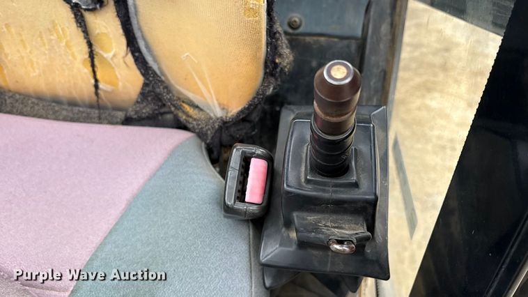 image for item ET7443 2011 Caterpillar TH514 telehandler